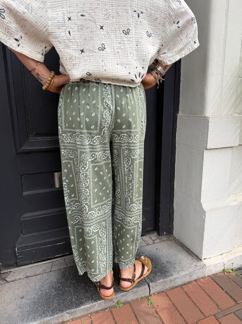 Pantalon Johanna Anna bandana vert sauge