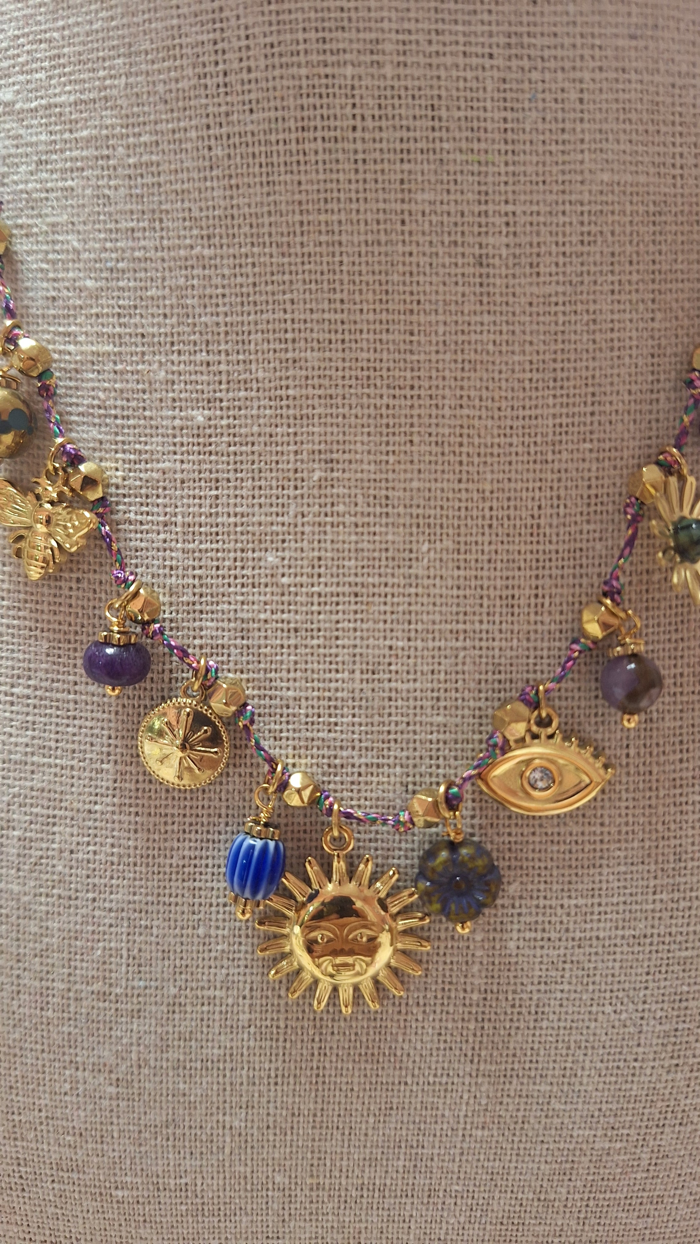 Collier PAMPILLES