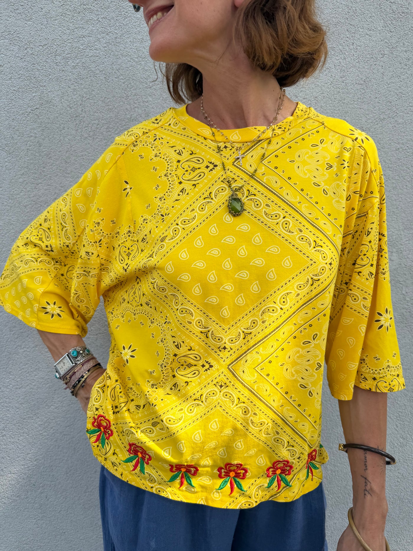 T-shirt Johanna Bindi motif bandana