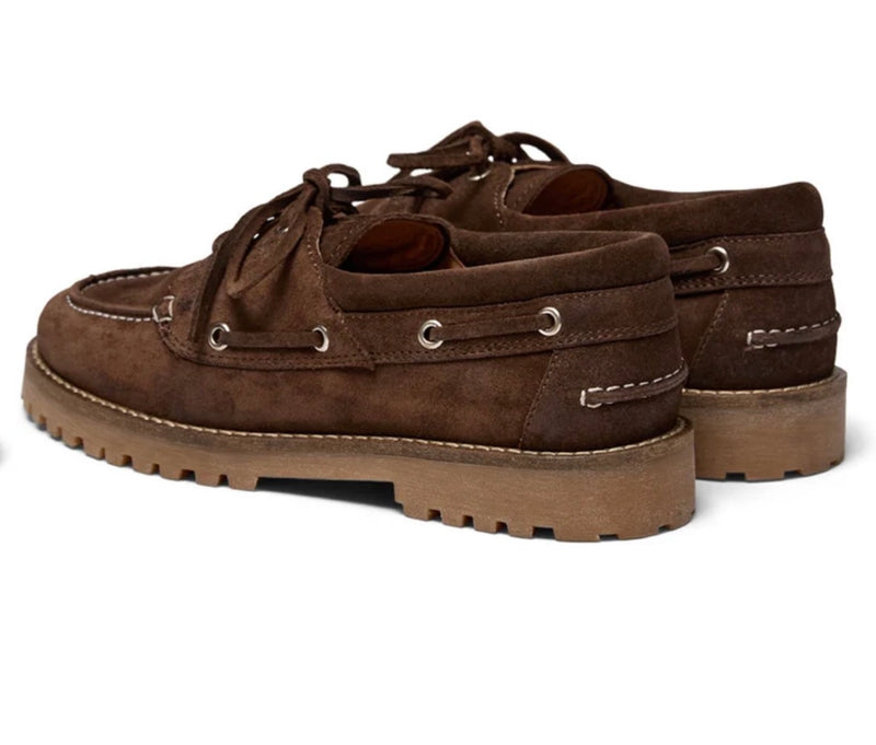 Chaussures bateau marron pavement