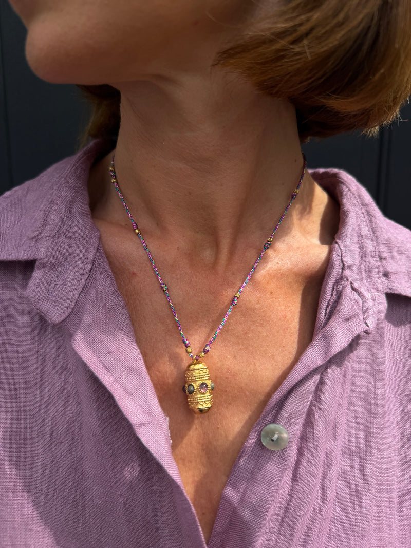 Collier Talisman fil tressé
