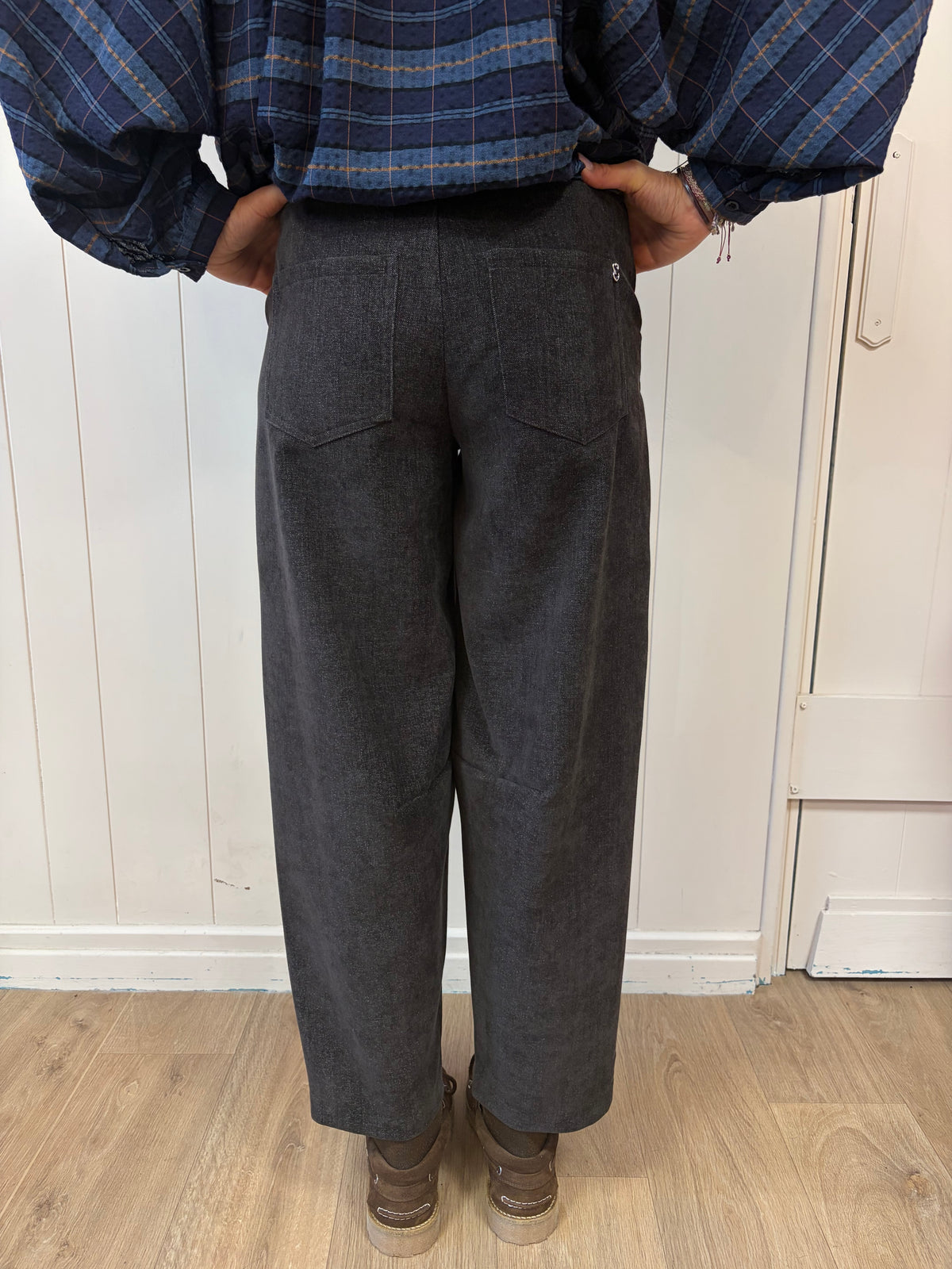 Pantalon please Moro