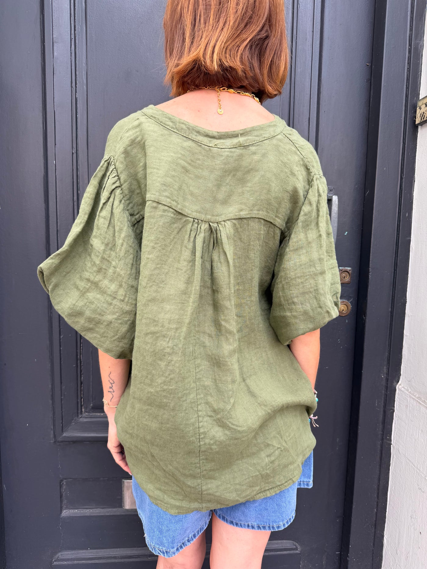 Blouse Rita en lin kaki manches courtes