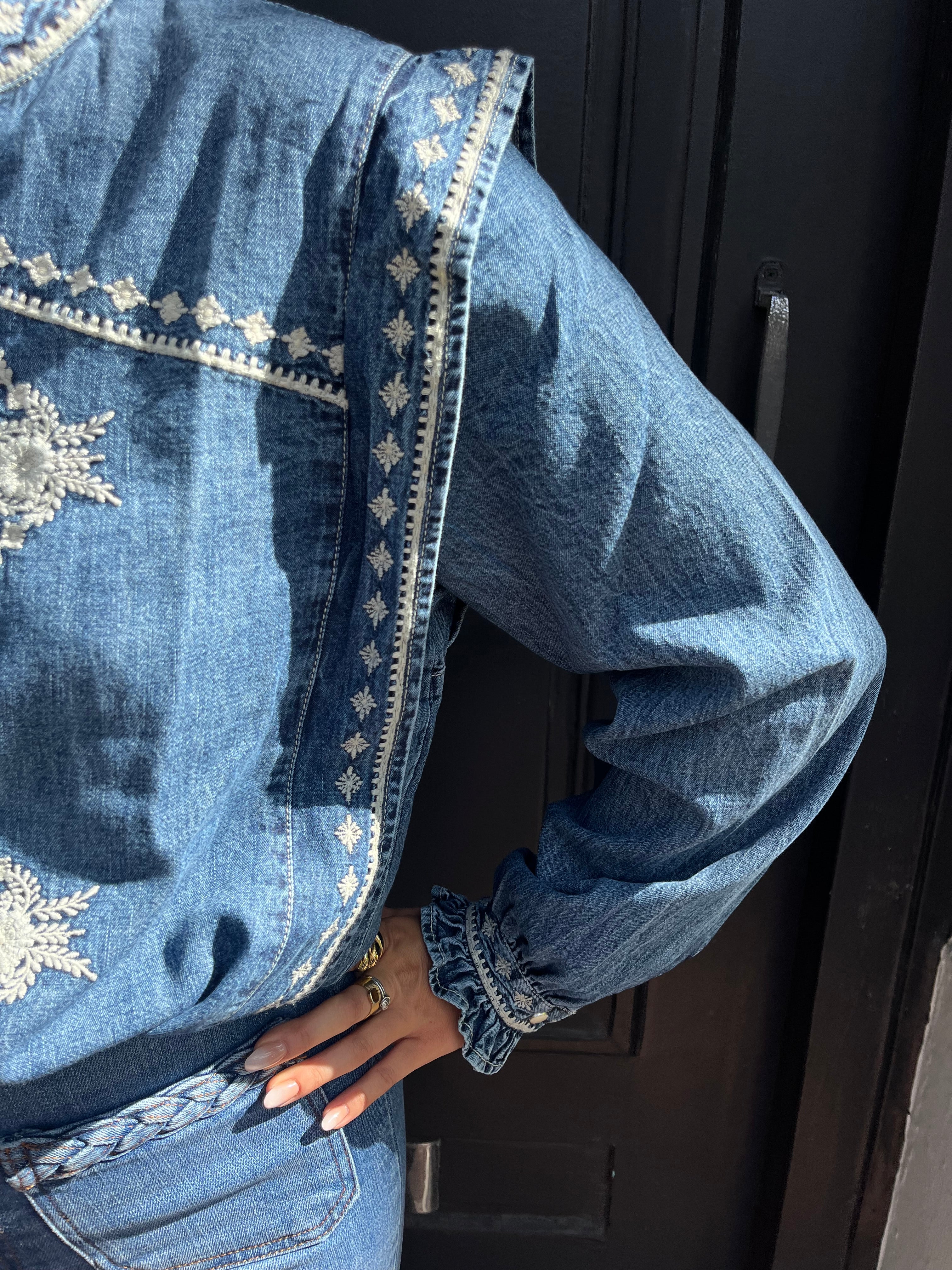 Blouse denim brodée NARCISO - MAISON HOTEL