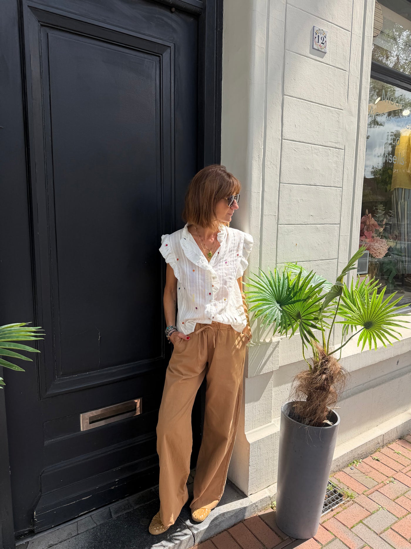 Blouse Sugar sans manches en dentelles brodée