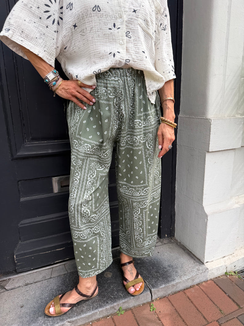 Pantalon Johanna Anna bandana vert sauge