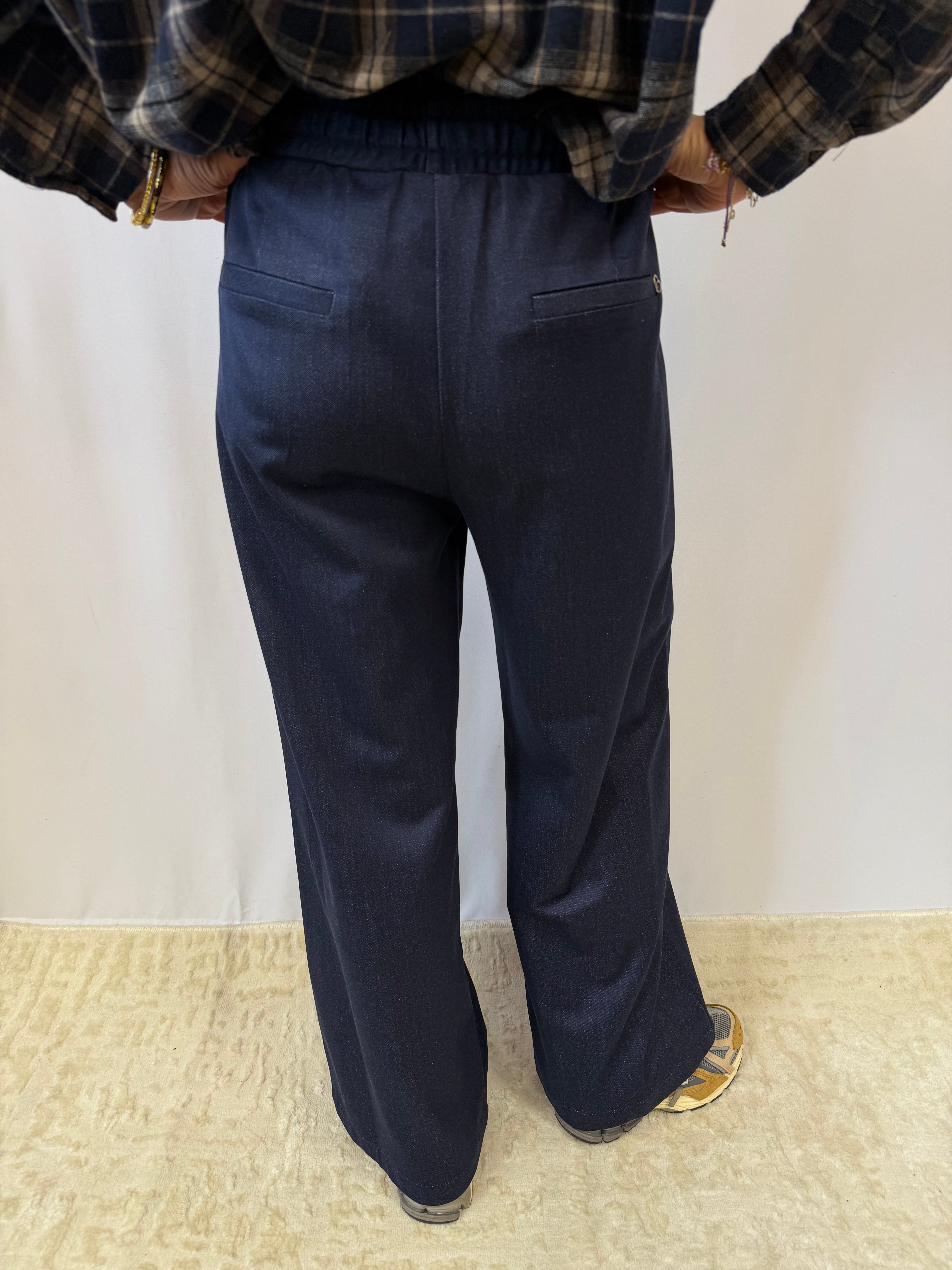 Vue de dos pantalon Please Romeo