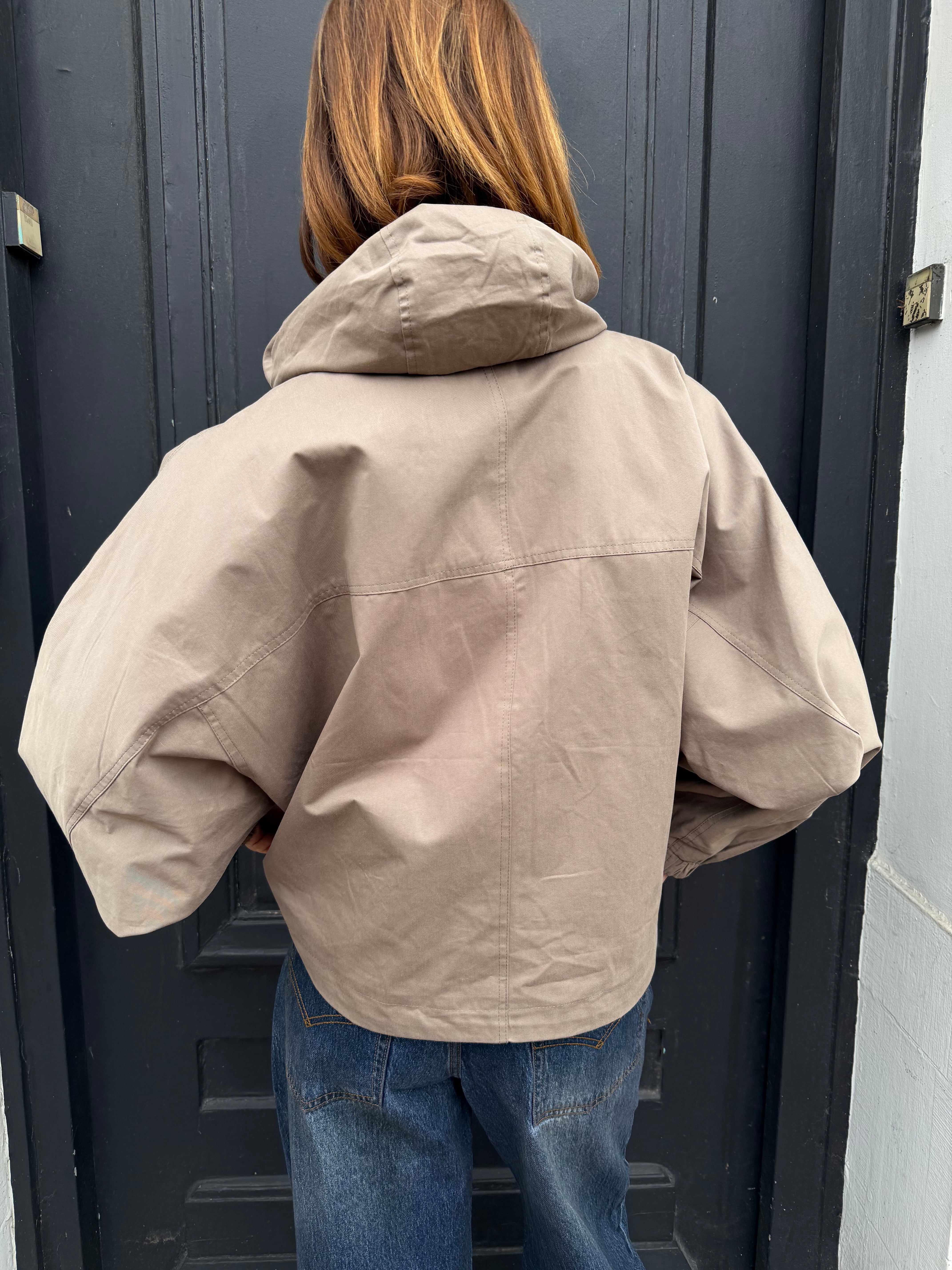 impair path vue de dos