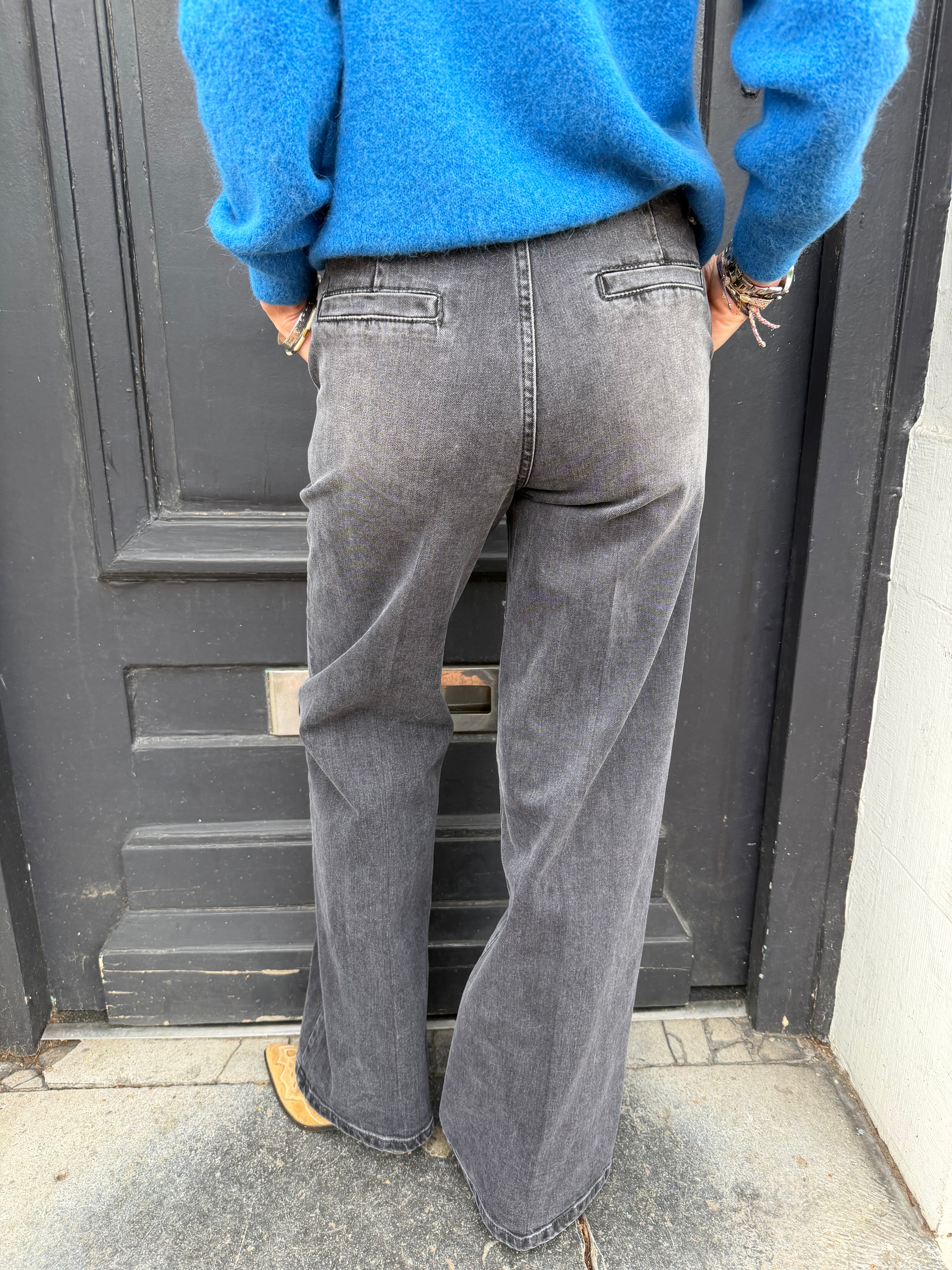 jean fanny vue de dos