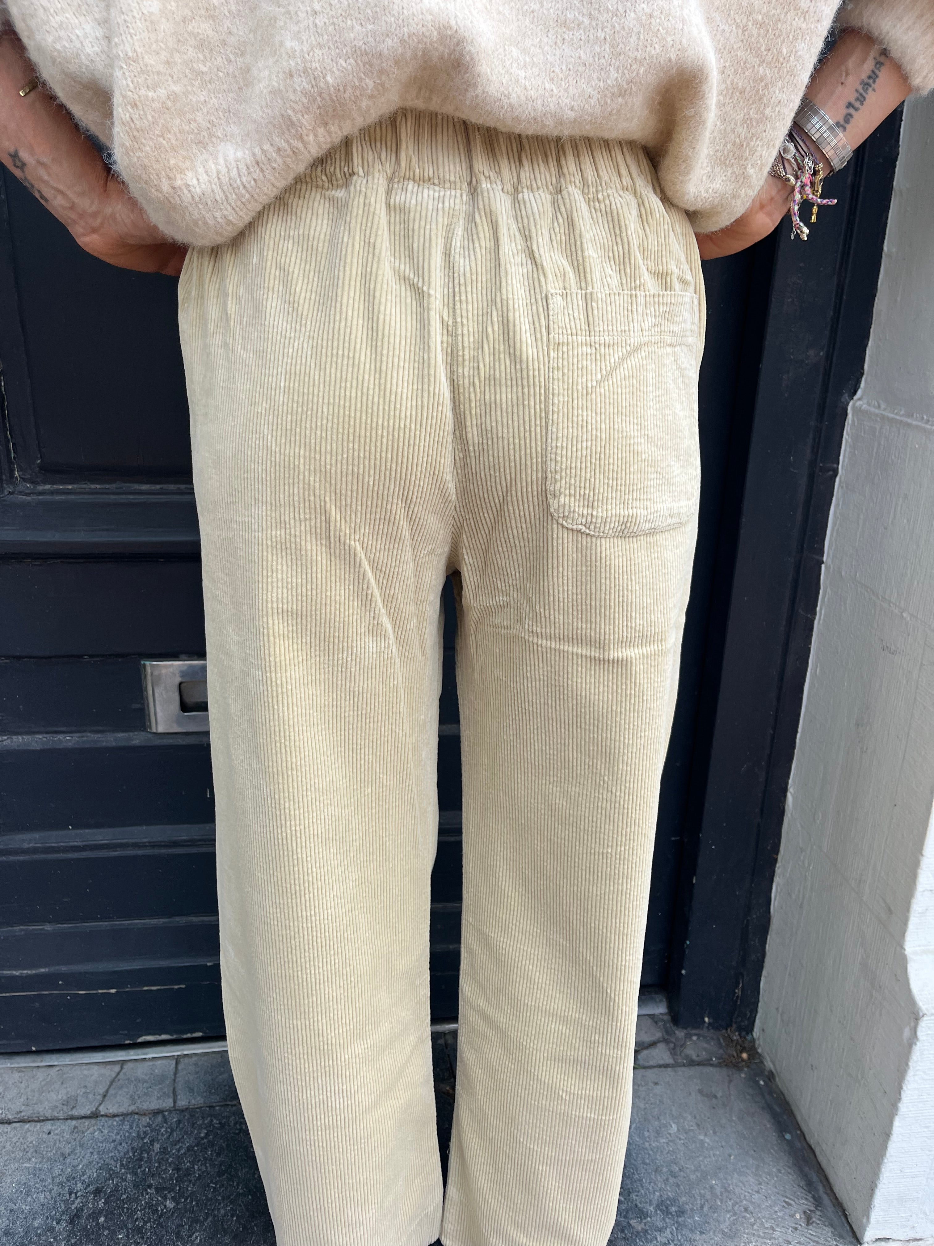 Pantalon JIMMY EN VELOURS HOD 🐻