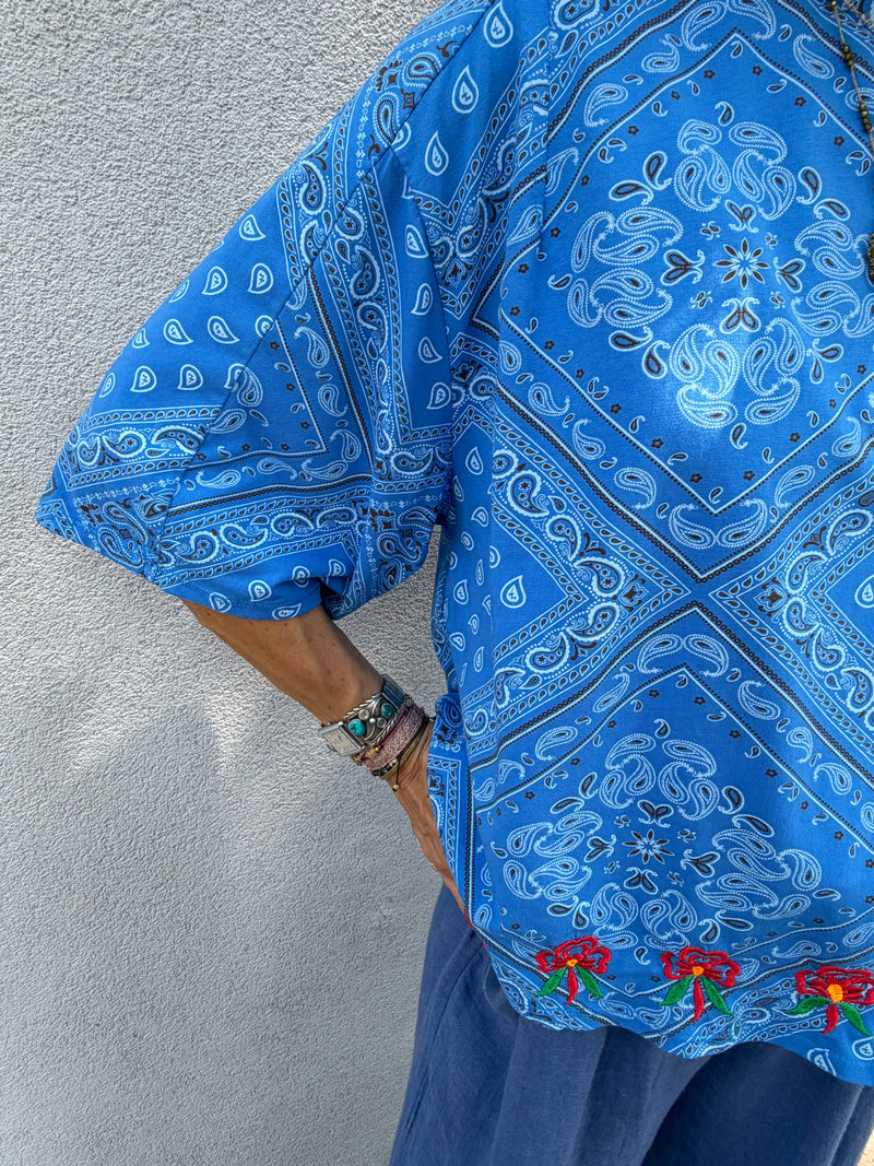 T-shirt Johanna Bindi motif bandana