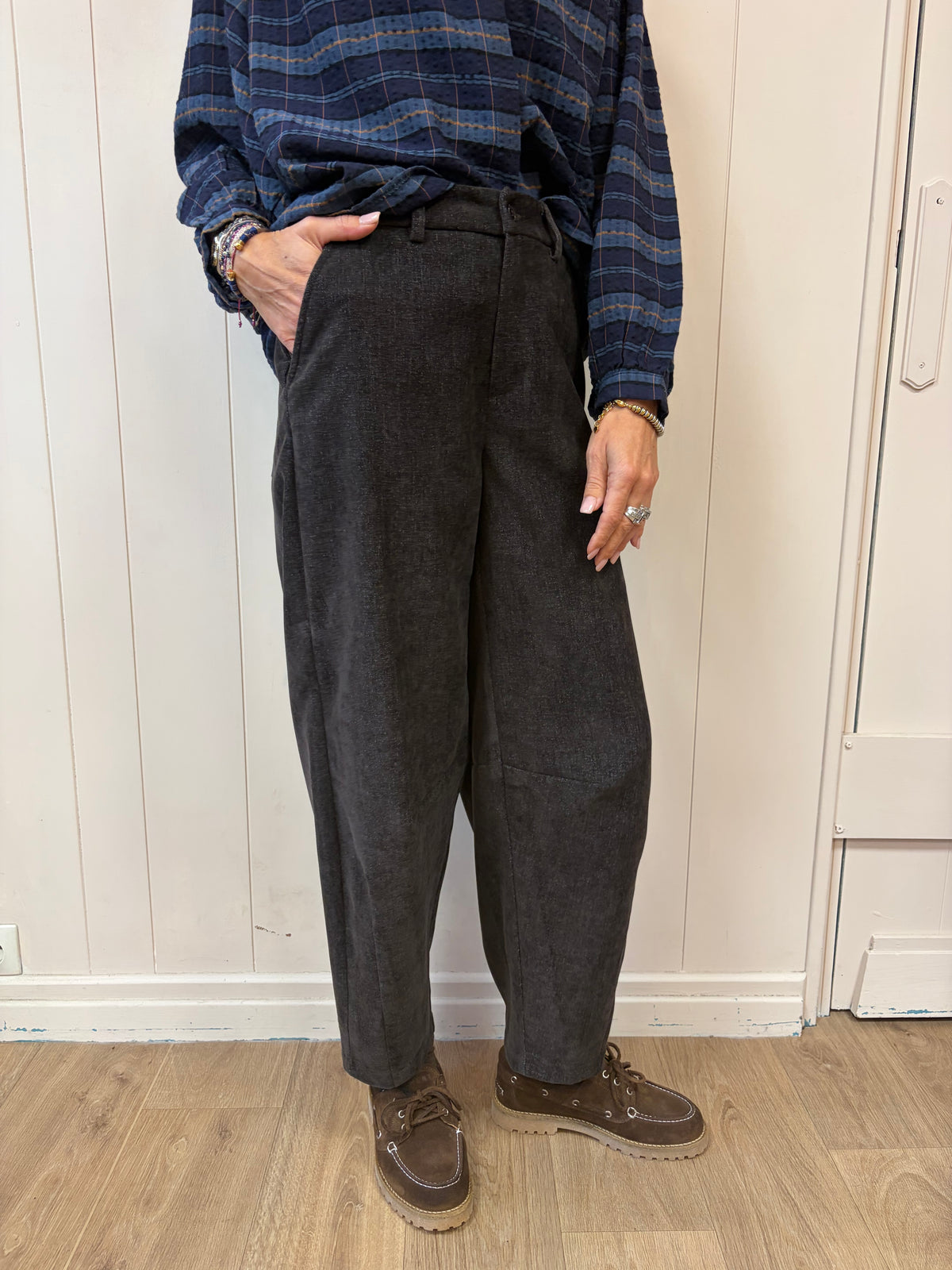 Pantalon please Moro