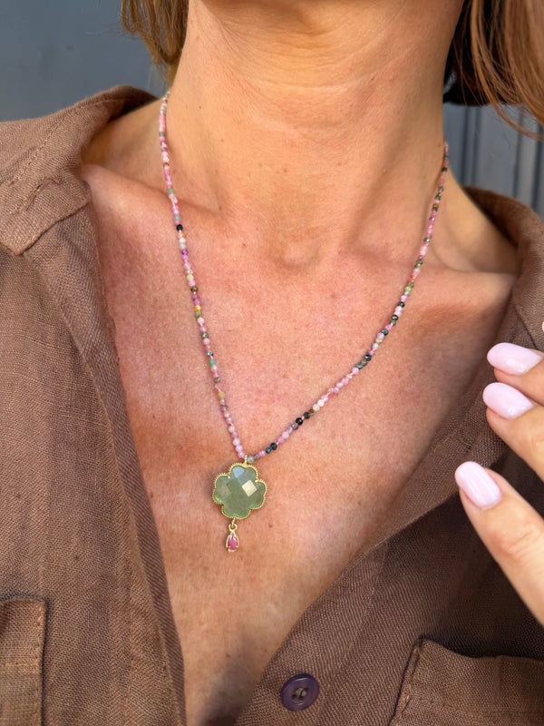 Collier trèfle en tourmaline