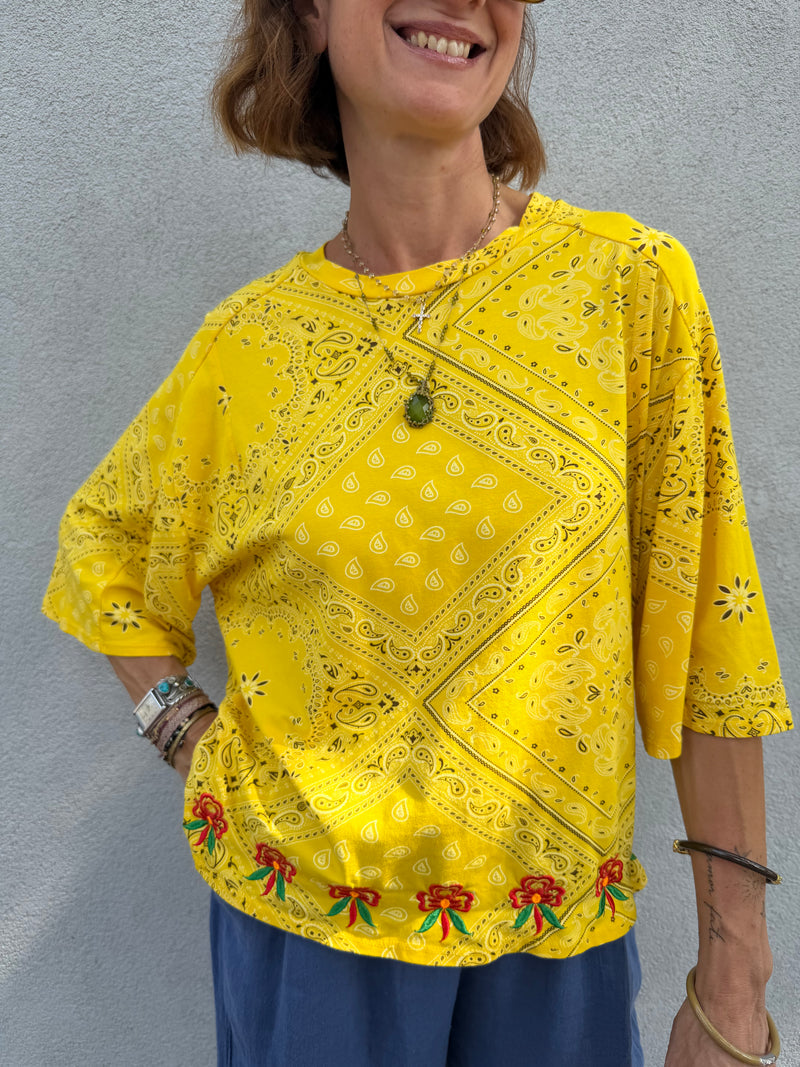 T-shirt Johanna Bindi motif bandana