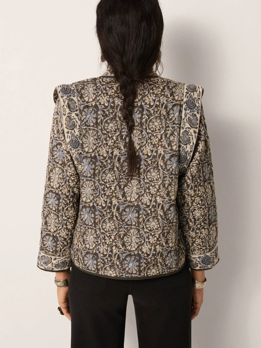 Veste SUGATA Maison Hotel