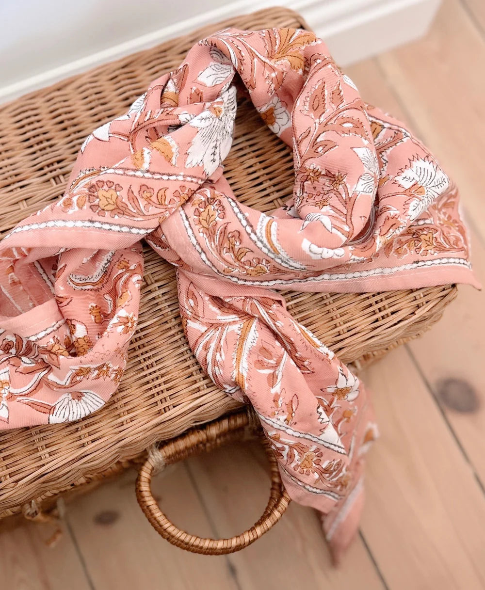 Foulard Adulte Dheli Blush  SO FAMILY