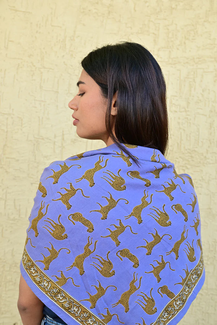 Foulard byzantine grand Fauve bleu horizon